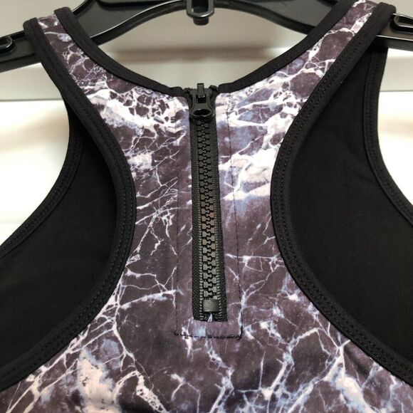 FITWEAR FASHION - NWT L Sz 12 “Grace” Crop Top w/Zippered Back/Marble/Black Trim - Picture 9 of 16